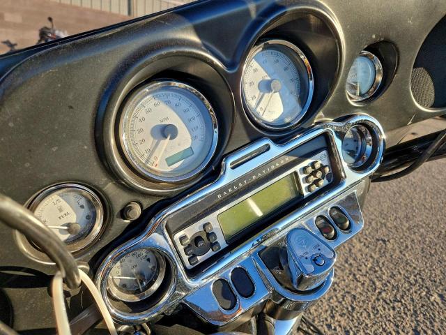 Harley-Davidson Fl Image 6