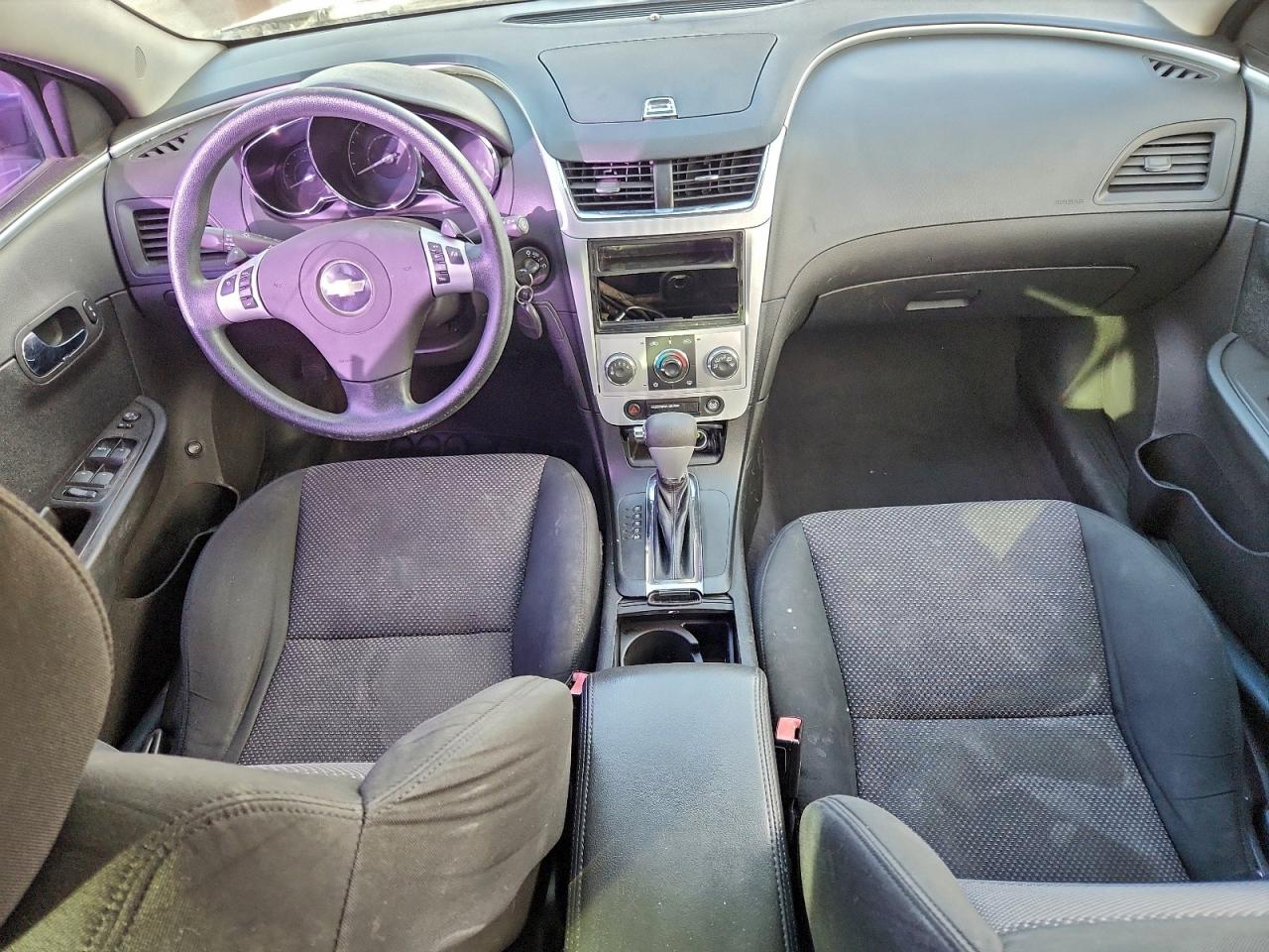 Chevrolet Malibu 1lt Image 11