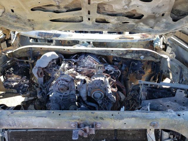 Chevrolet Silverado K3500 Ltz Image 10