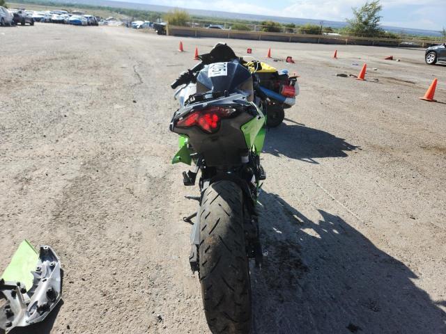 Kawasaki Ninja 500 Image 5