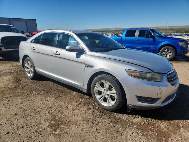 Ford Taurus Sel Image 4