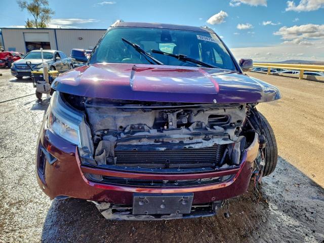 Ford Explorer Limited Image 8