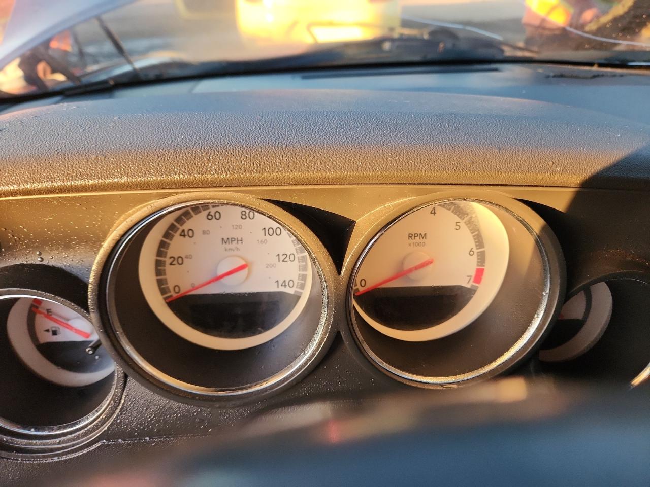 Dodge Challenger Se Image 7