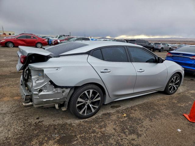 Nissan Maxima 3.5s Image 2