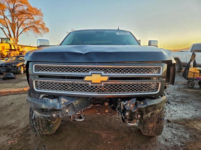 Chevrolet Silverado K1500 Ltz Image 12