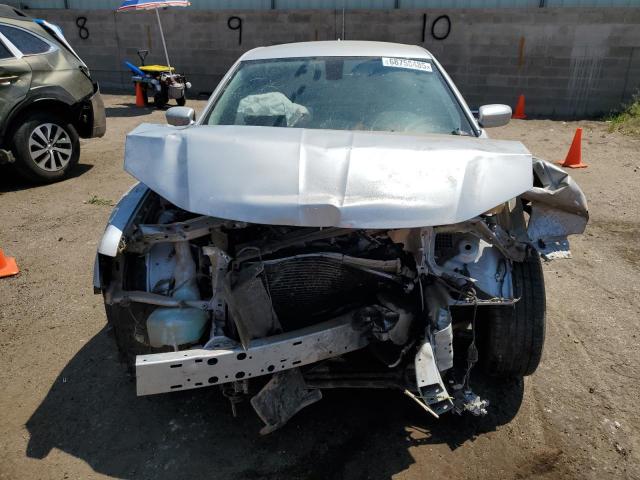 Chrysler 300 Touring Image 12