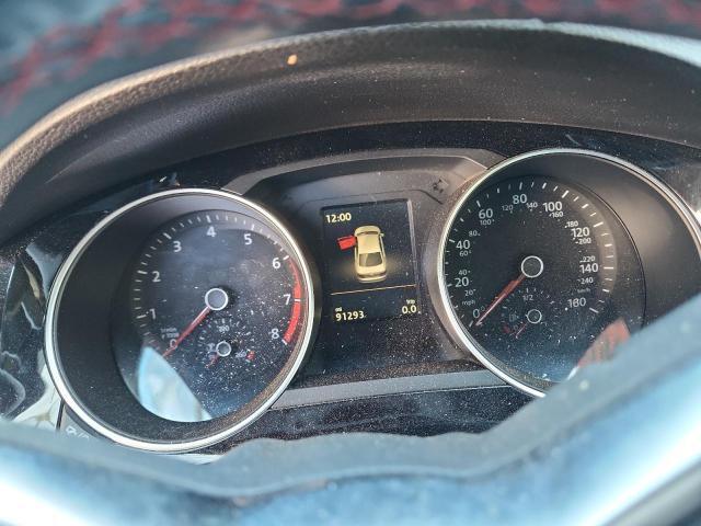 Volkswagen Jetta Gli Image 2