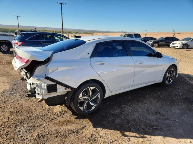 Hyundai ELANTRA Limited Image 5