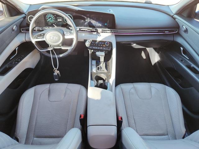 Hyundai ELANTRA Limited Image 10