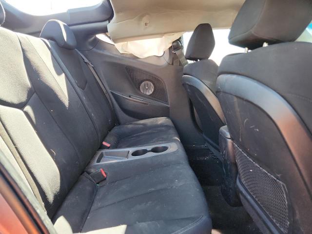 Hyundai VELOSTER Image 8