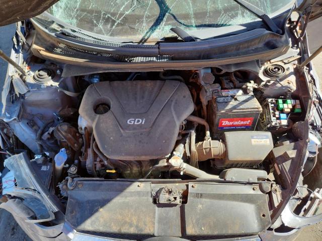 Hyundai VELOSTER Image 4