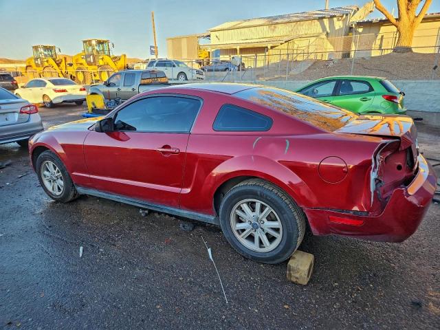 Ford Mustang Image 11