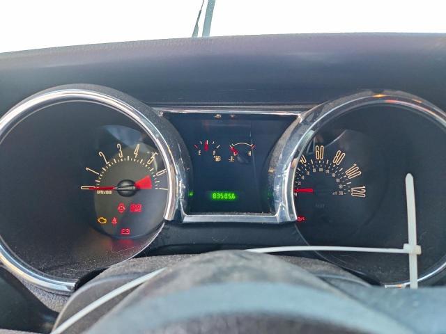 Ford Mustang Image 7