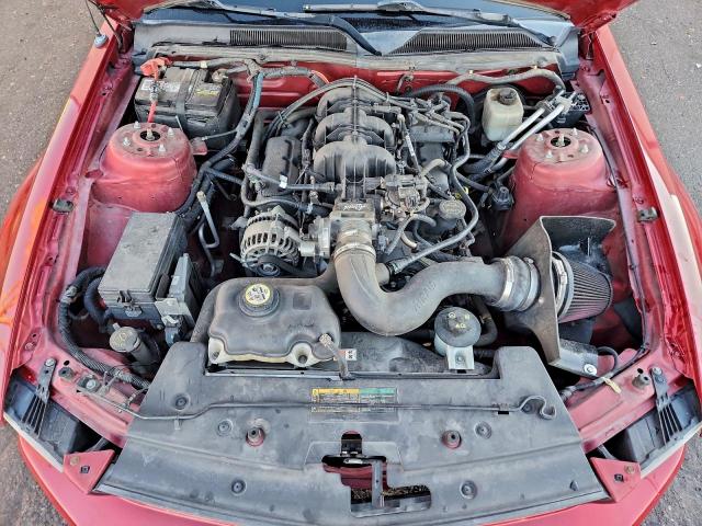 Ford Mustang Image 2