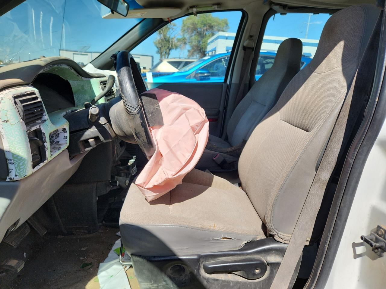 Chevrolet Venture Image 10