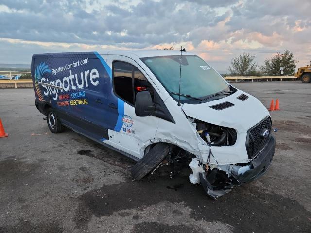 Ford Transit T-250 Image 7