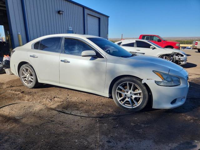 Nissan Maxima S Image 5