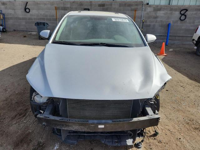 Hyundai ELANTRA Sel Image 5