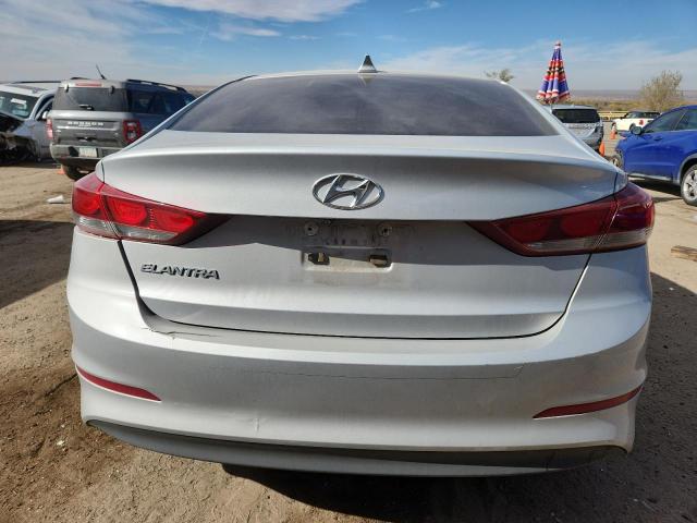Hyundai ELANTRA Sel Image 2