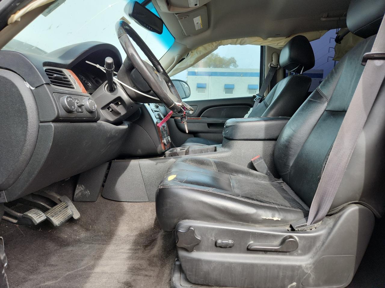 Chevrolet Avalanche Lt Image 4