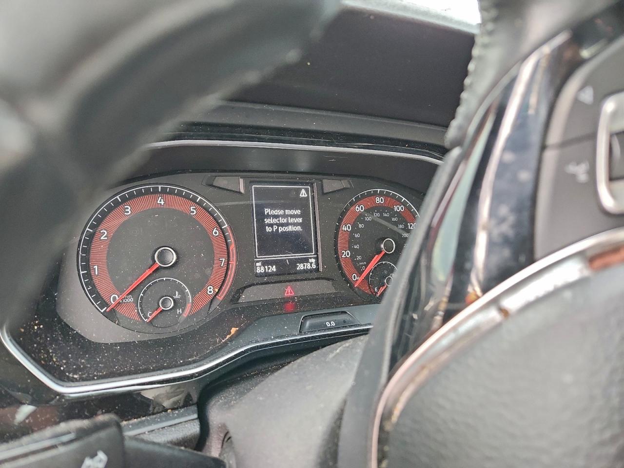 Volkswagen Jetta S Image 5