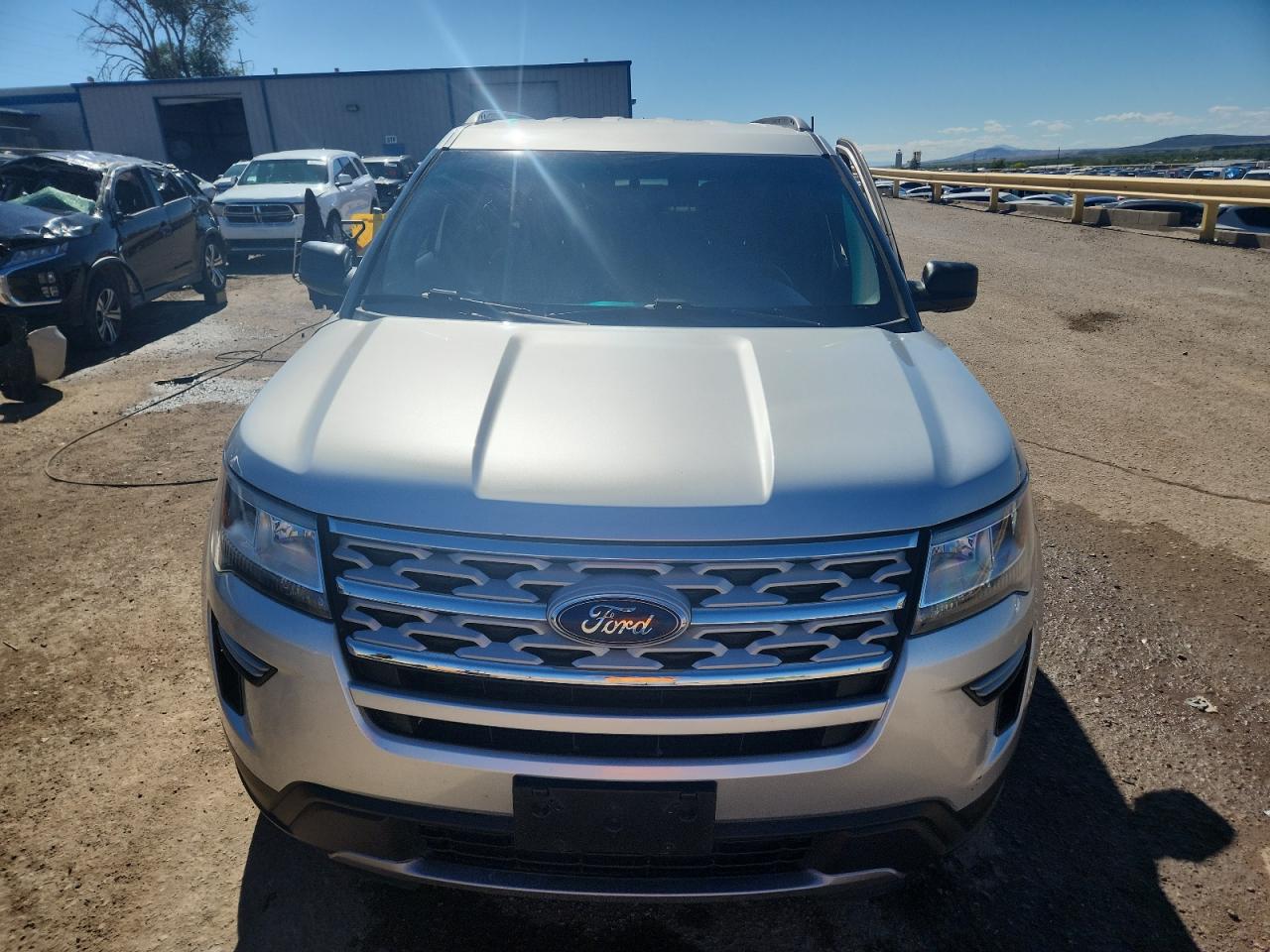 Ford Explorer Xlt Image 3