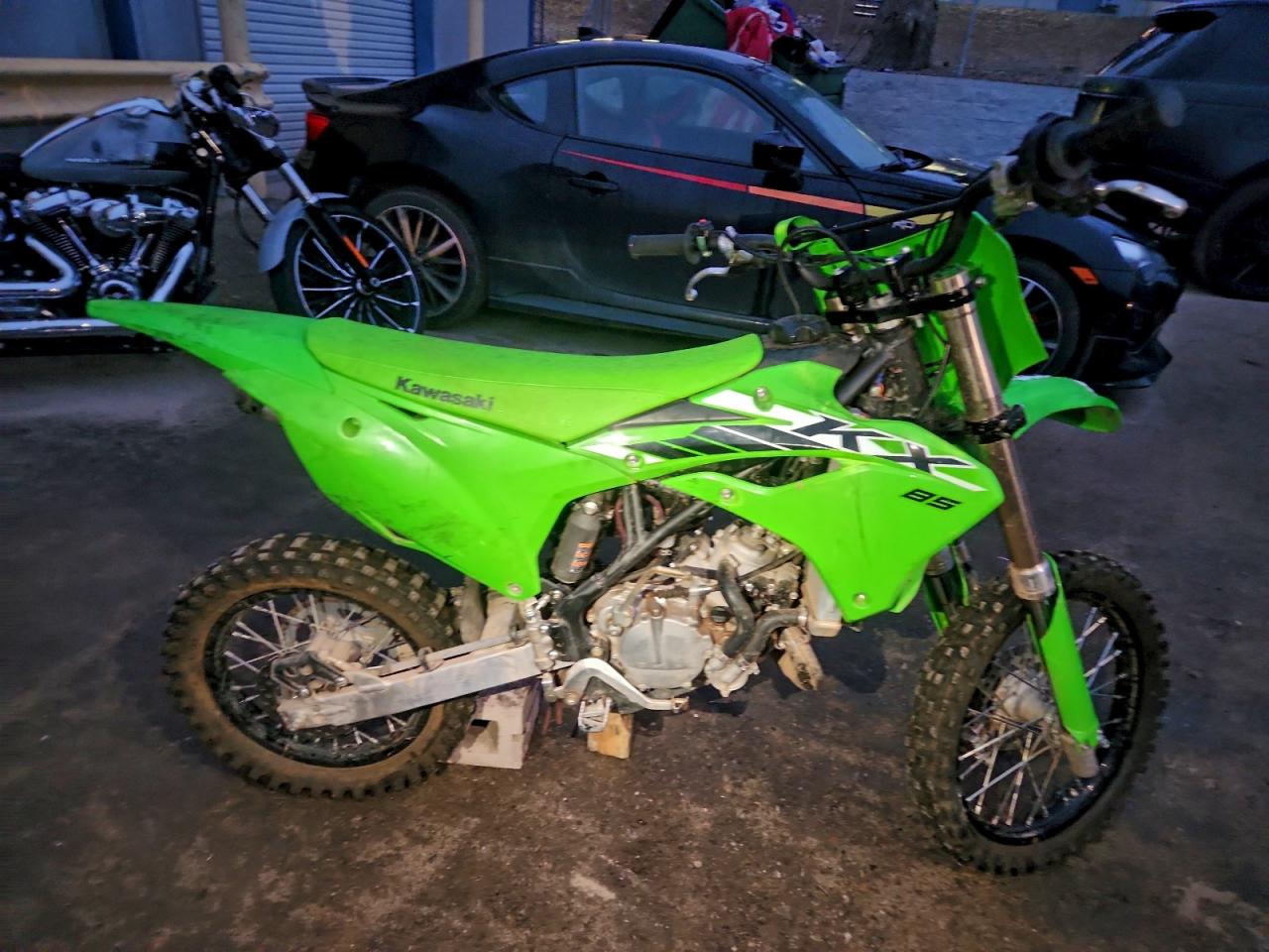 Kawasaki Dirtbike C Image 1