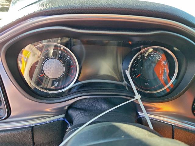 Dodge Challenger R/t Scat Pack Image 7