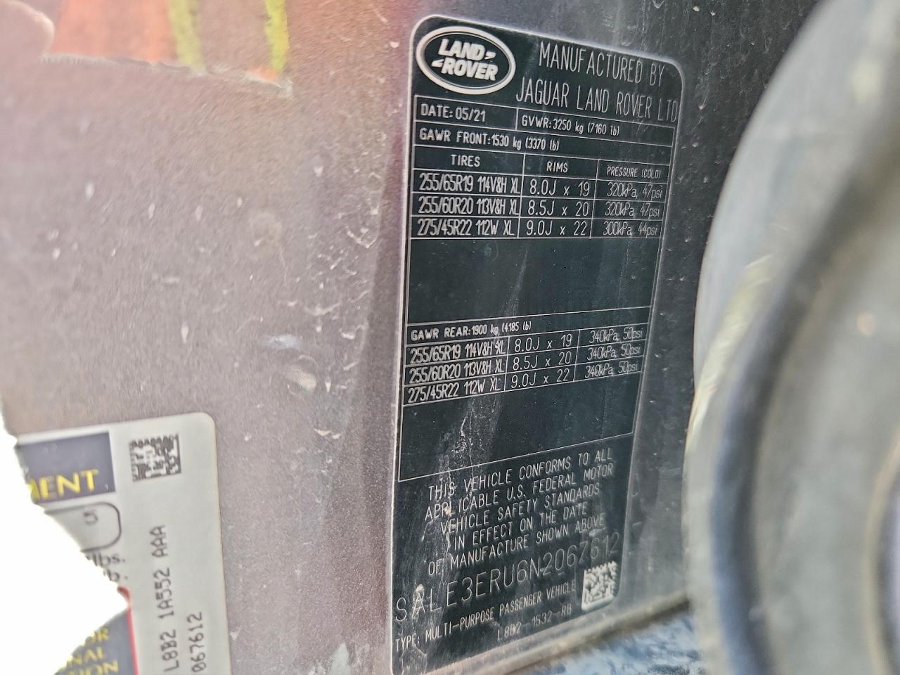 Land Rover Defender 110 X-dynamic Hse Image 11