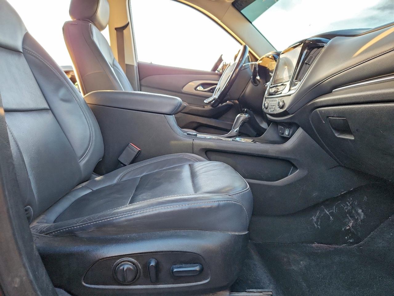 Chevrolet Traverse Lt Image 11