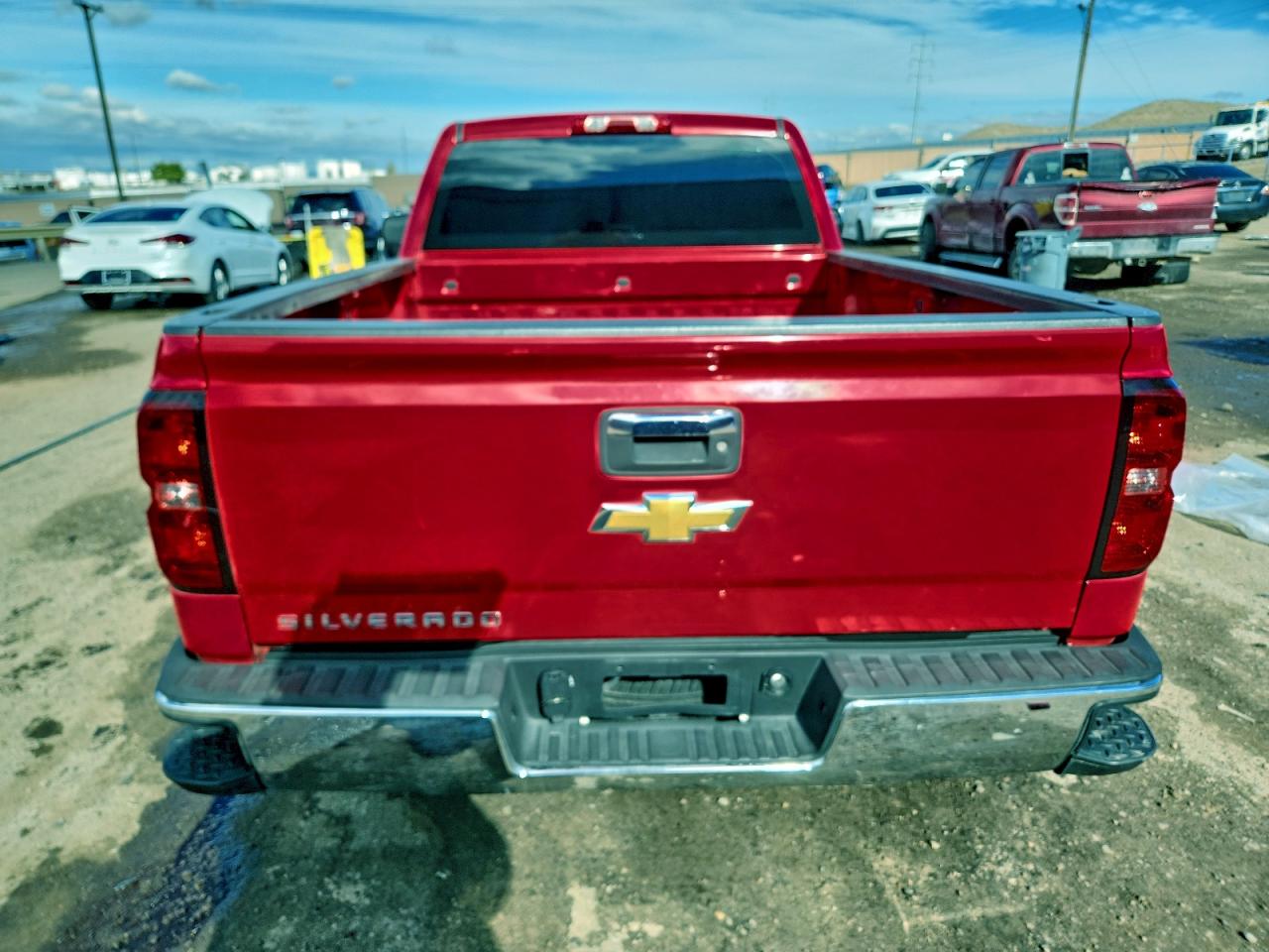 Chevrolet Silverado C1500 Image 12