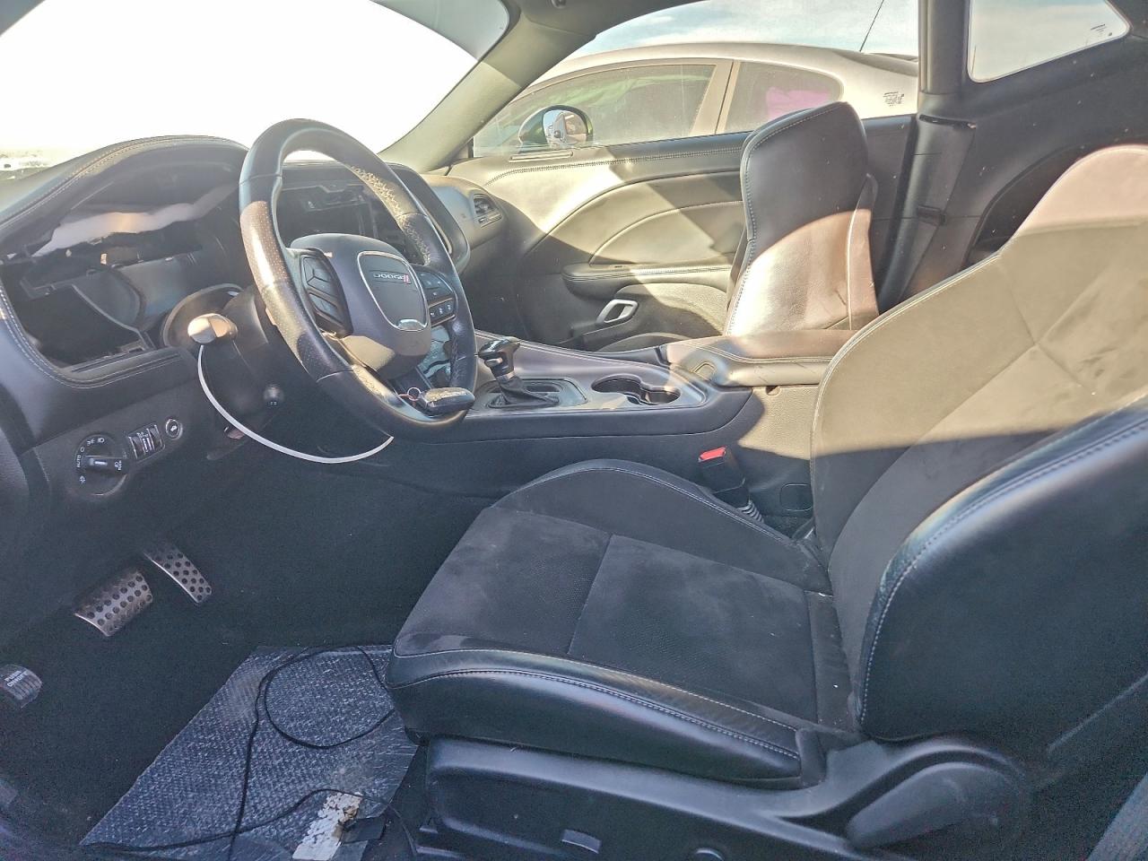 Dodge Challenger Gt Image 4