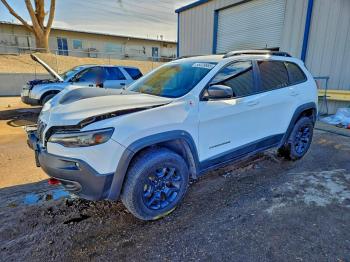  Salvage Jeep Cherokee