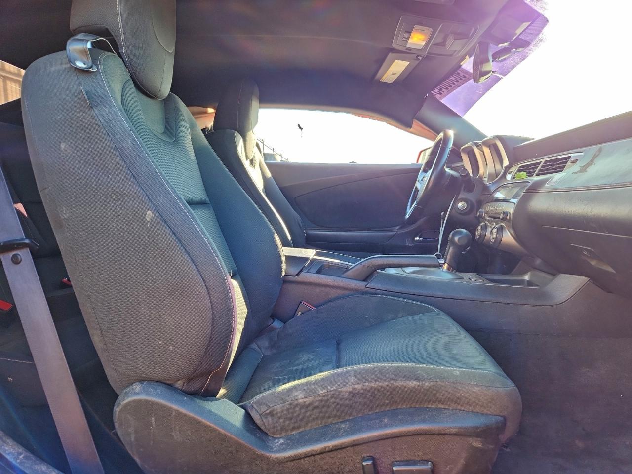 Chevrolet Camaro Lt Image 2