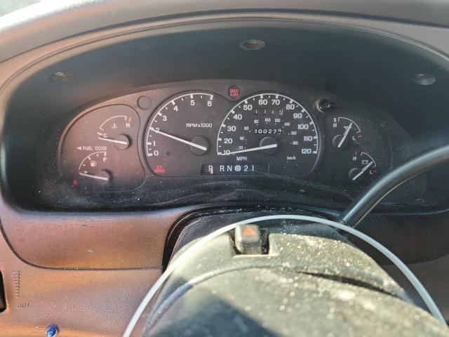 Ford Explorer Xlt Image 5