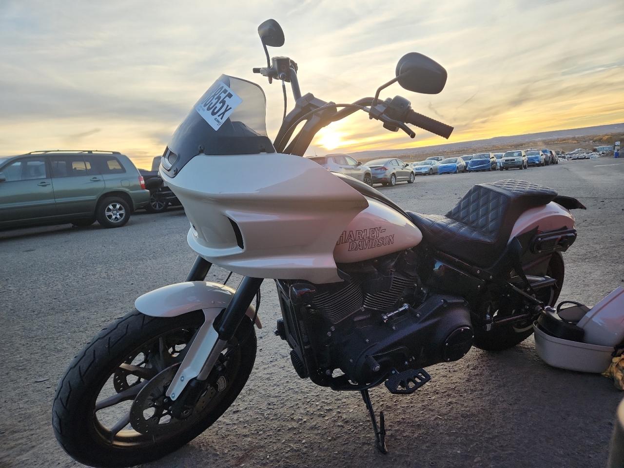 Harley-Davidson Fxlrst Image 9