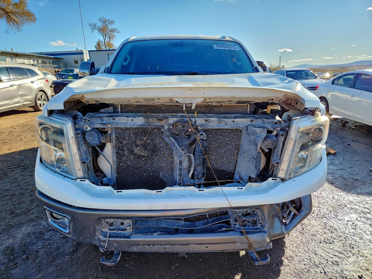 Nissan Titan Sl Image 5