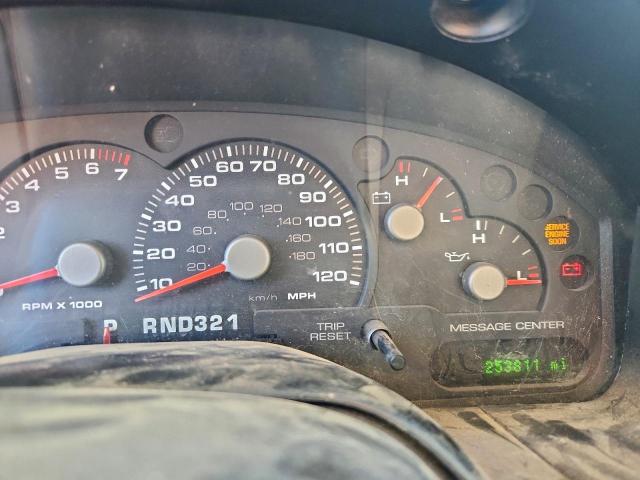 Ford Explorer Xlt Image 12