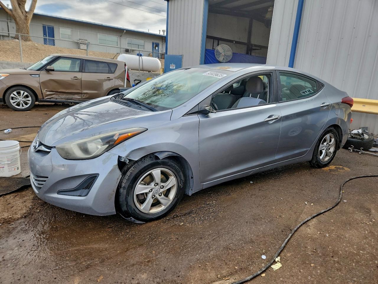 Hyundai ELANTRA Se Image 1