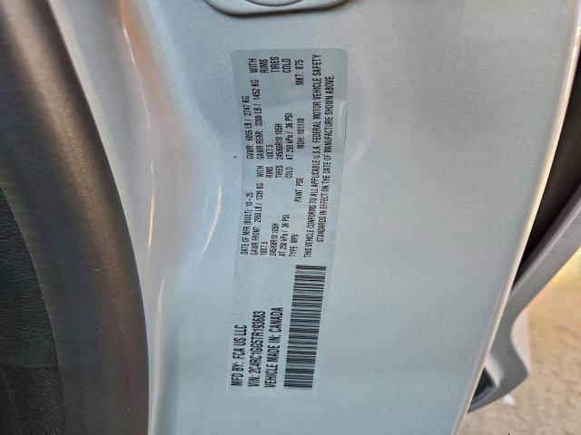 Chrysler Pacifica Limited Image 8