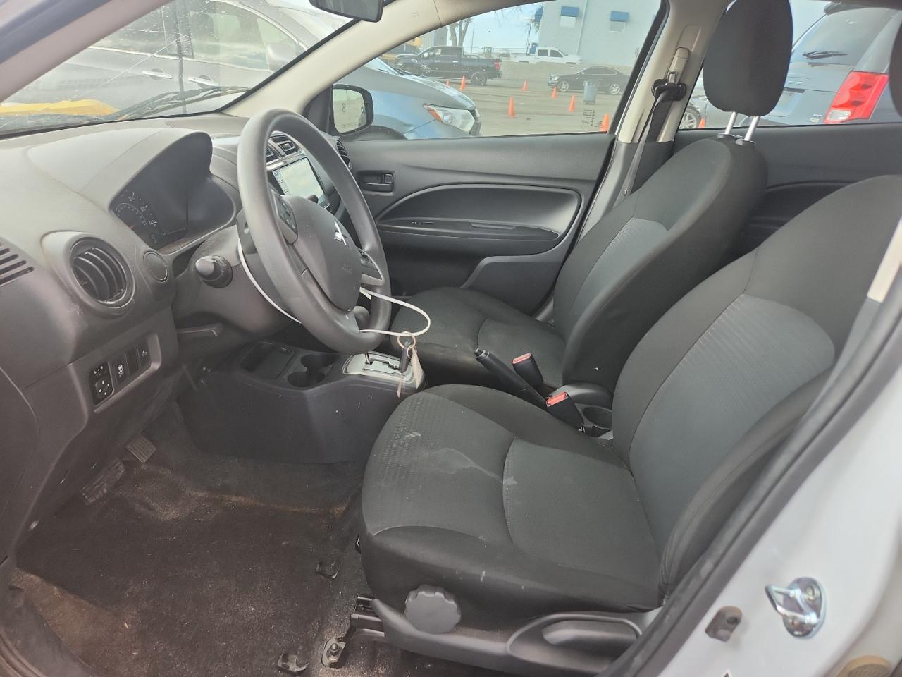 Mitsubishi Mirage G4 Es Image 10