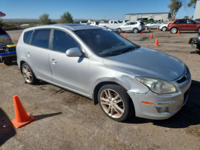 Hyundai ELANTRA Image 11