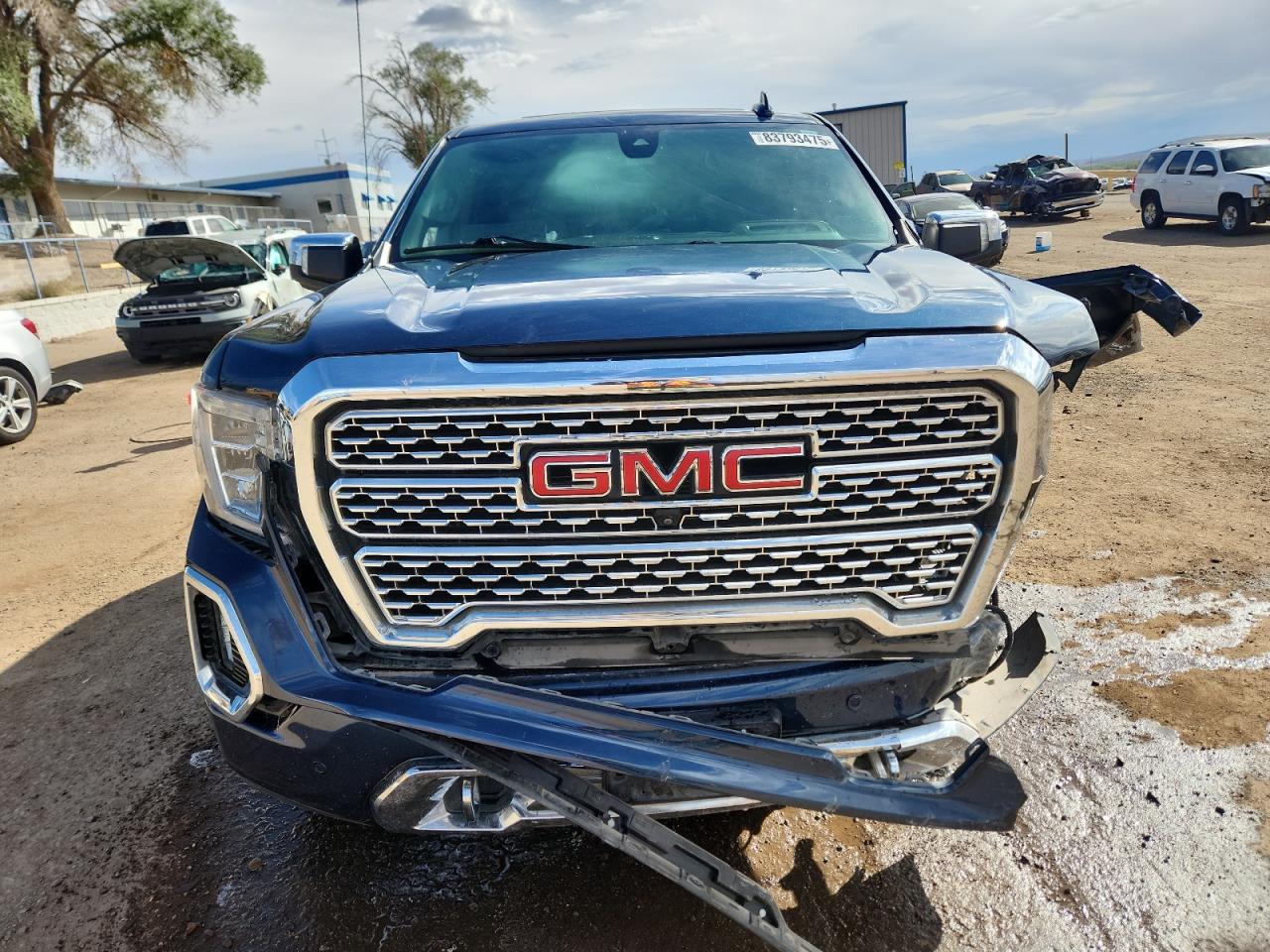 GMC Sierra K1500 Denali Image 5