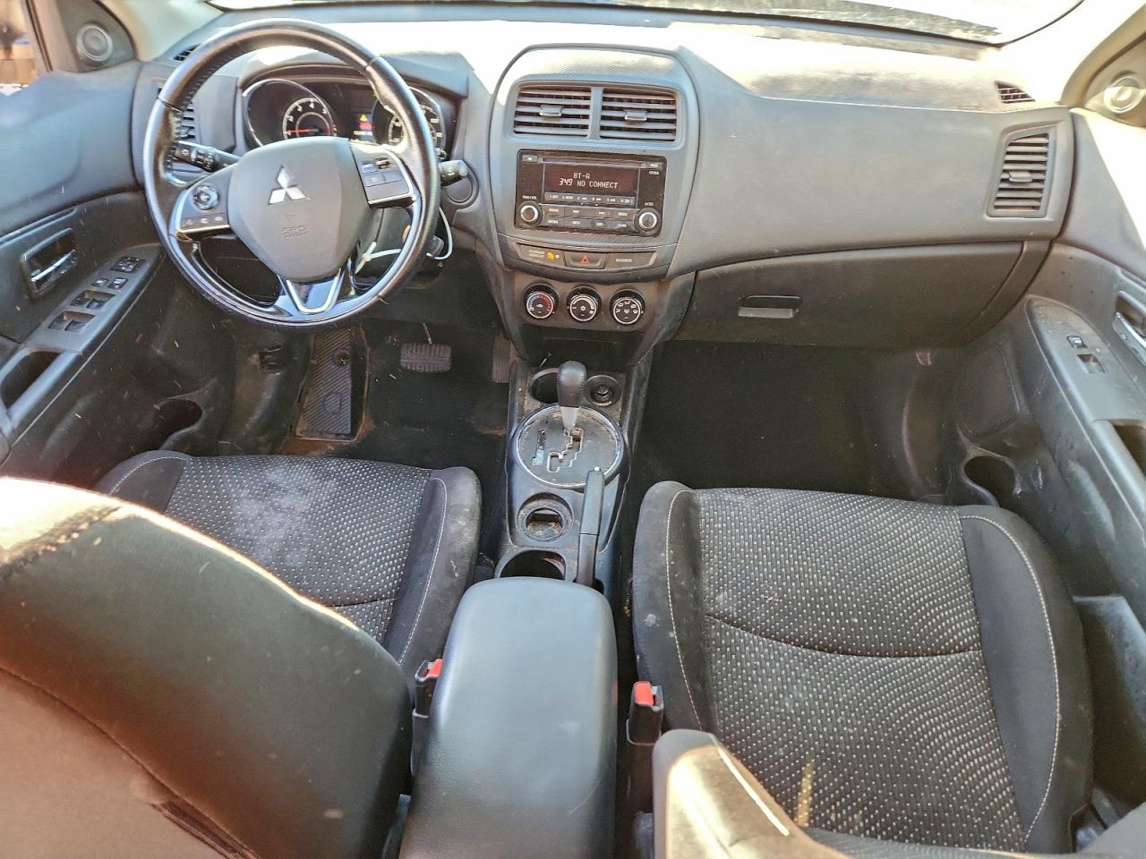 Mitsubishi Outlander Es Image 10