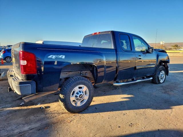 Chevrolet Silverado K2500 Heavy Duty Lt Image 9