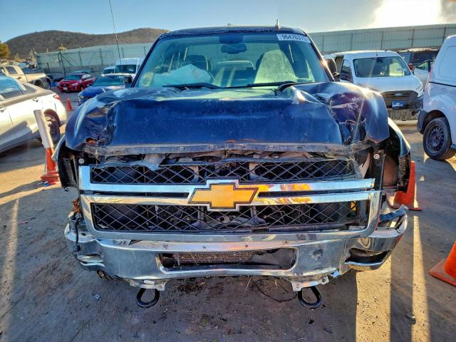 Chevrolet Silverado K2500 Heavy Duty Lt Image 11