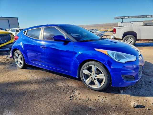 Hyundai VELOSTER Image 12