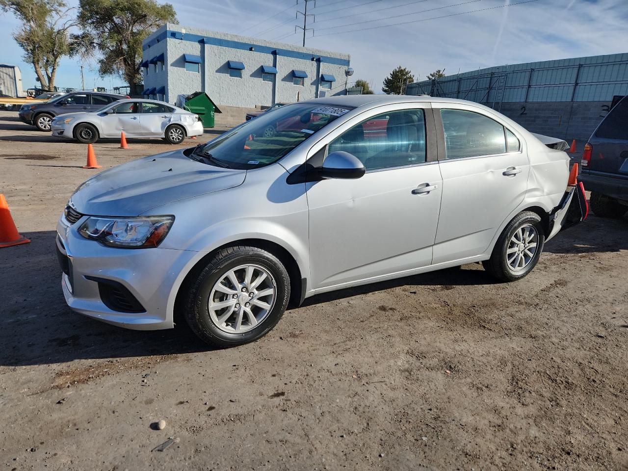 Chevrolet Sonic Lt Image 1