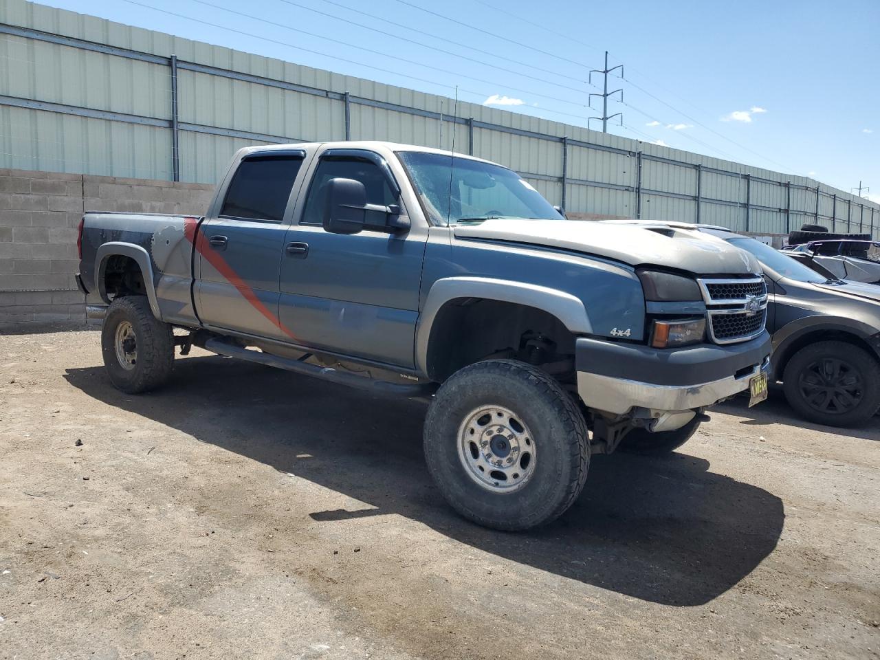Chevrolet Silverado C1500 Image 3