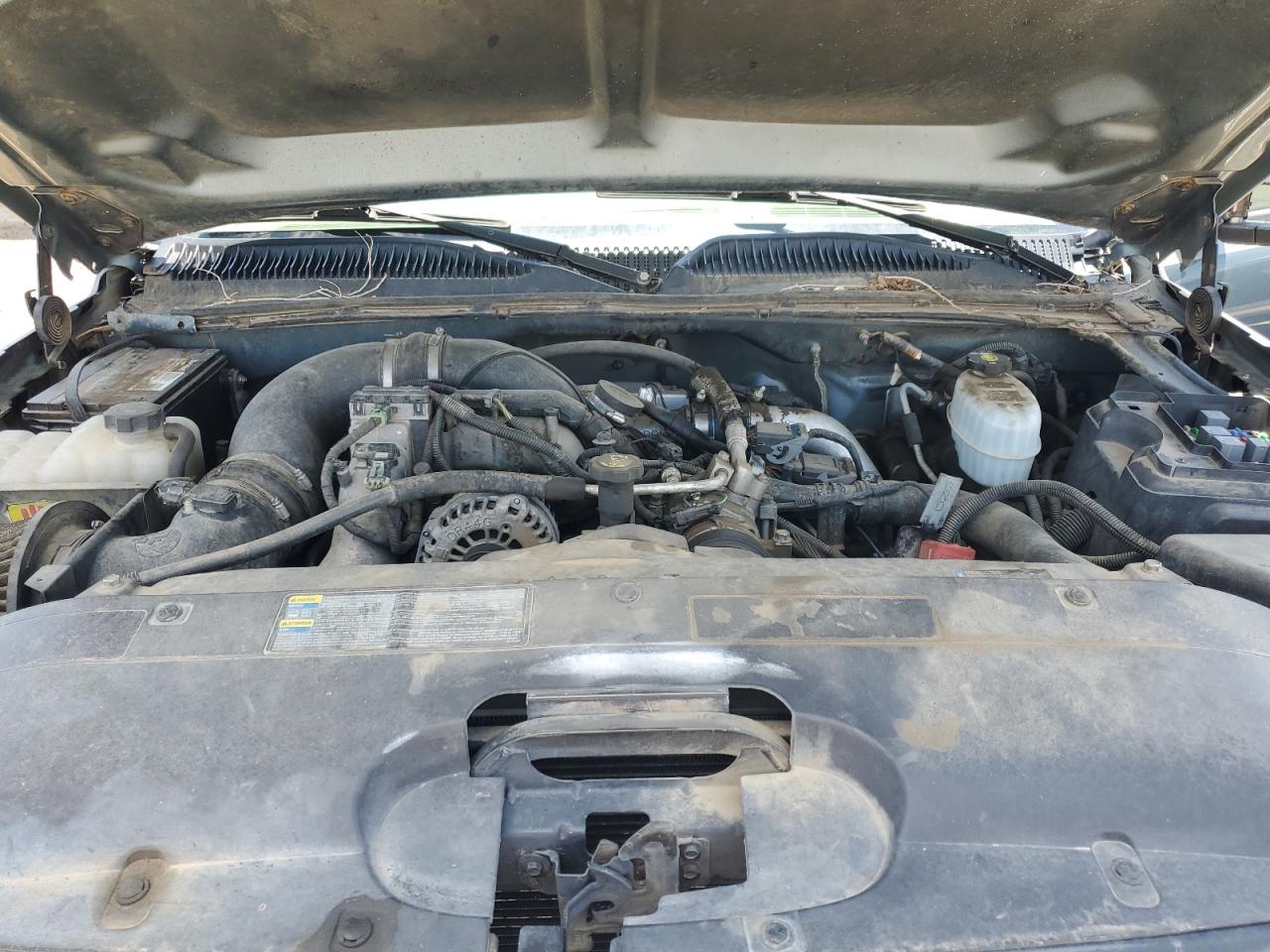 Chevrolet Silverado C1500 Image 9